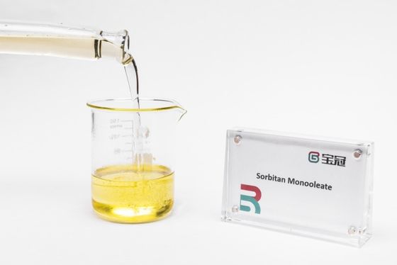 Bom preço. Sorbitano monooleato ou oleato de sorbitano C24H44O6 HLB valor 4,3 âmbar líquido viscoso surfactante utilizado em produtos alimentares, cosméticos, têxteis, etc. on-line