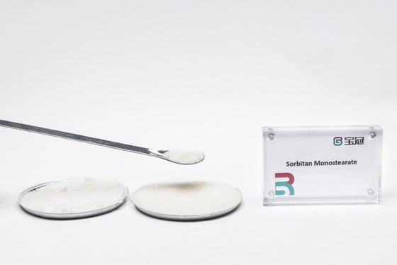 Bom preço. Monostearato de sorbitano ou estearato de sorbida C24H46O6. valor HLB 4,7 amarelo claro granular sólido estabilizador de lubrificante amaciador on-line